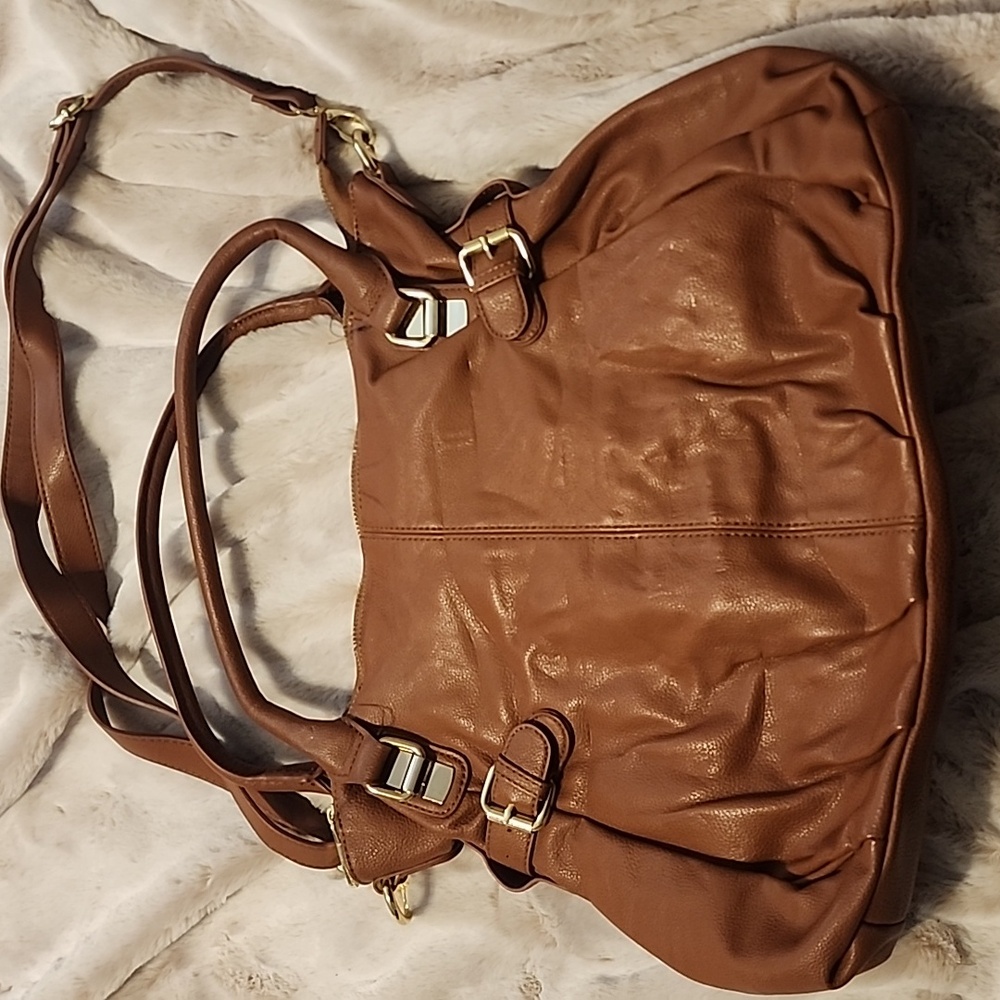 Steve Madden - Picture 2 of 5